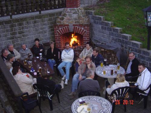Gaststaette & Pension Alte Muehle Dorfchemnitz Buitenkant foto